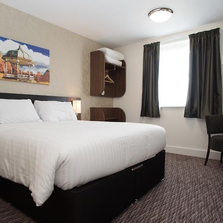 Willows, Blackburn By Marston'S Inn 외부 사진